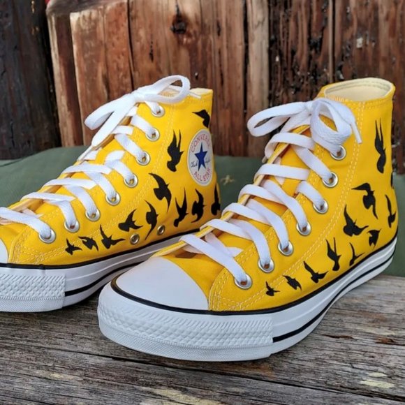 Custom Converse - Picture 1 of 7
